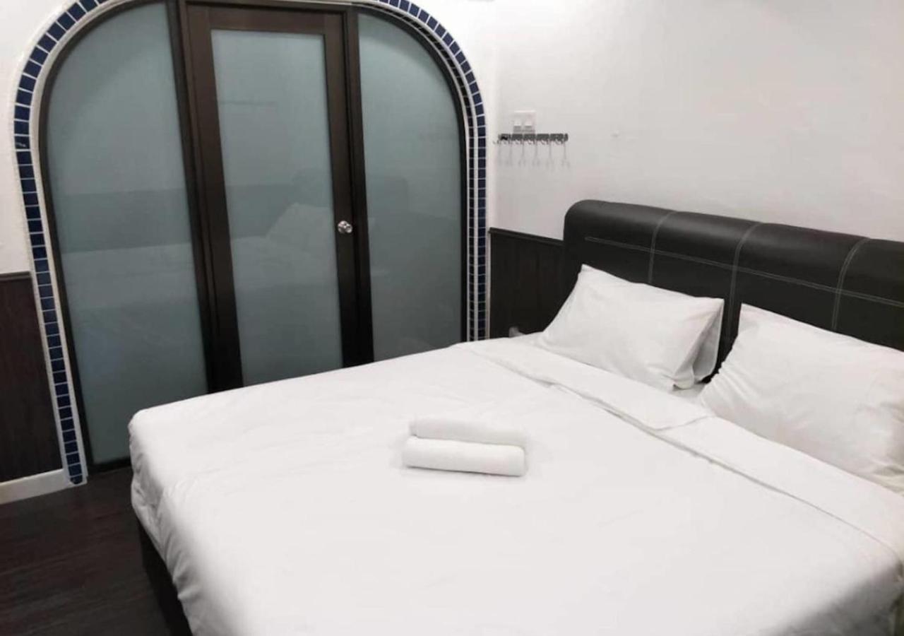 Rv @ U Garden Stay Skudai Bagian luar foto