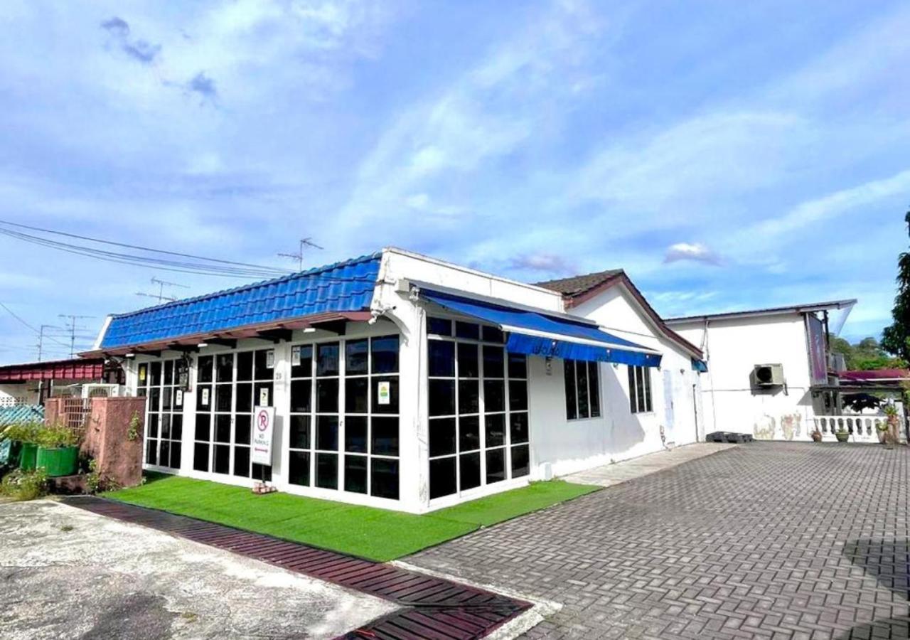 Rv @ U Garden Stay Skudai Bagian luar foto